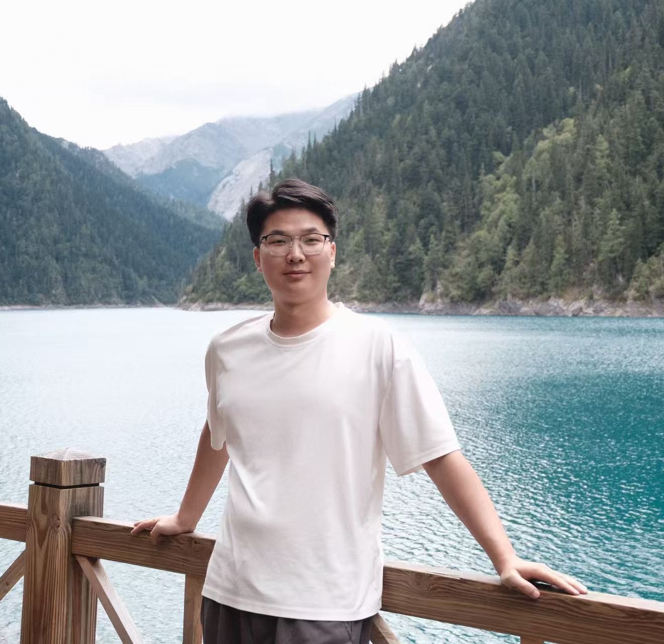 Dongliang Zhu